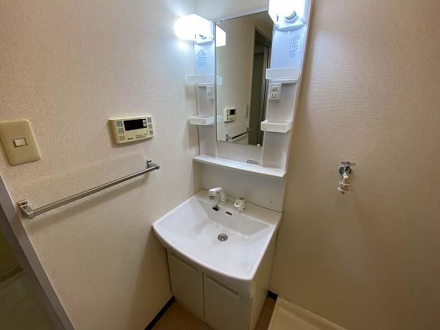 �y���ʏ��z�@