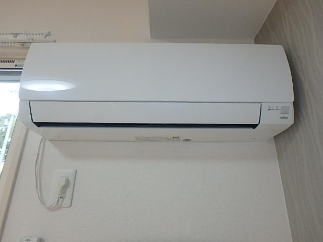 �y���̑��ݔ��z�@