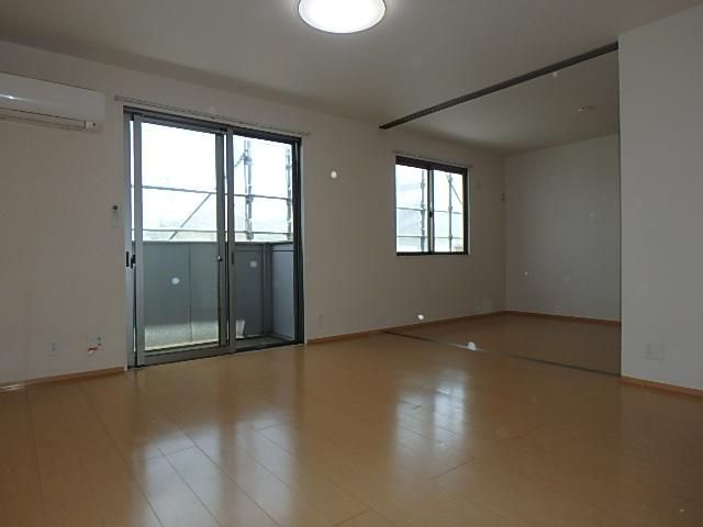 �y���̑������E�X�y�[�X�z�@