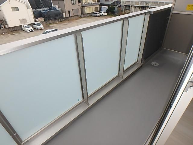 �y�o���R�j�[�z�@