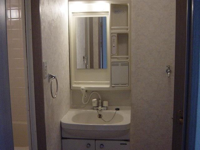 �y���ʏ��z�@