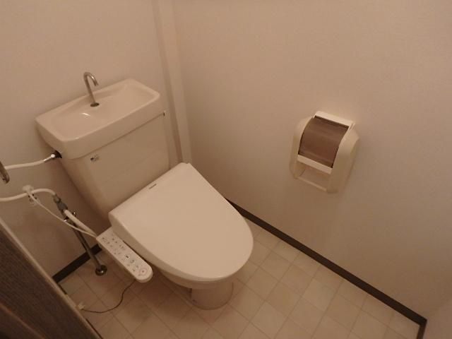 �y�g�C���z�@