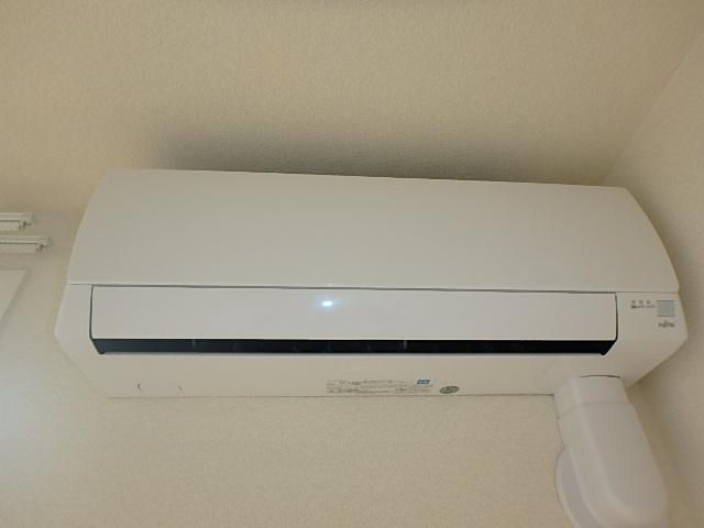 �y���̑��ݔ��z�@