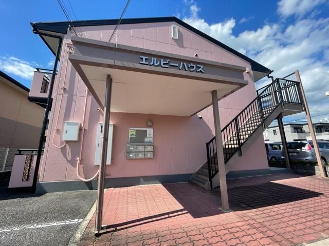 �y�G���g�����X�z�@