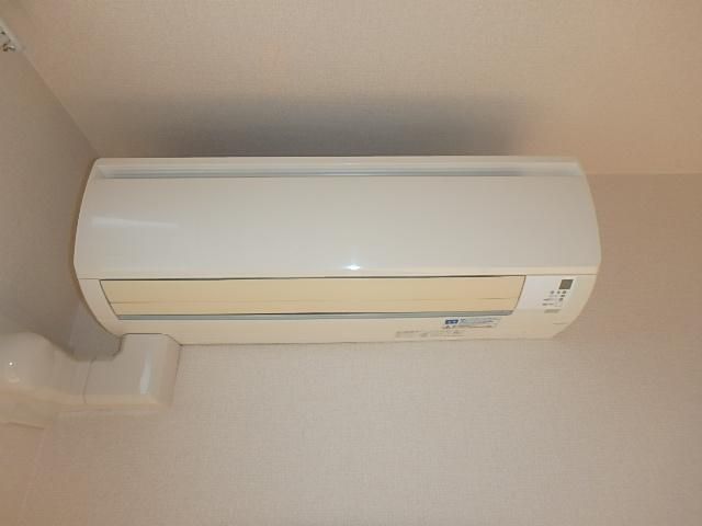 �y���̑��ݔ��z�@