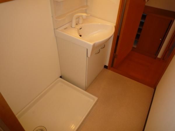 �y���̑��ݔ��z�@