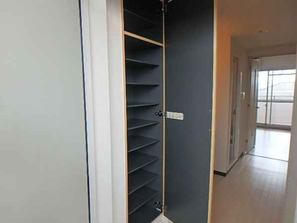 �y���ցz�@���V���[�Y�{�b�N�X��