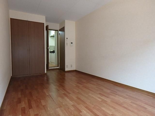 �y���ԁE���r���O�z�@�����邭�ăL���C�Ȃ�������