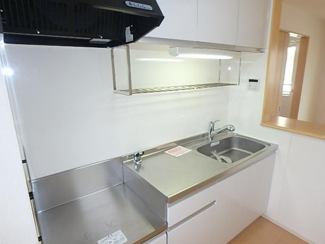 �y�L�b�`���z�@