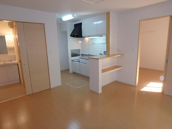 �y�����E���r���O�z�@