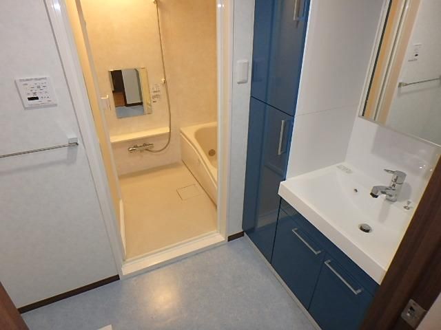 �y���ʏ��z�@