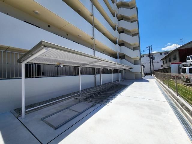 �y���̑��ݔ��z�@