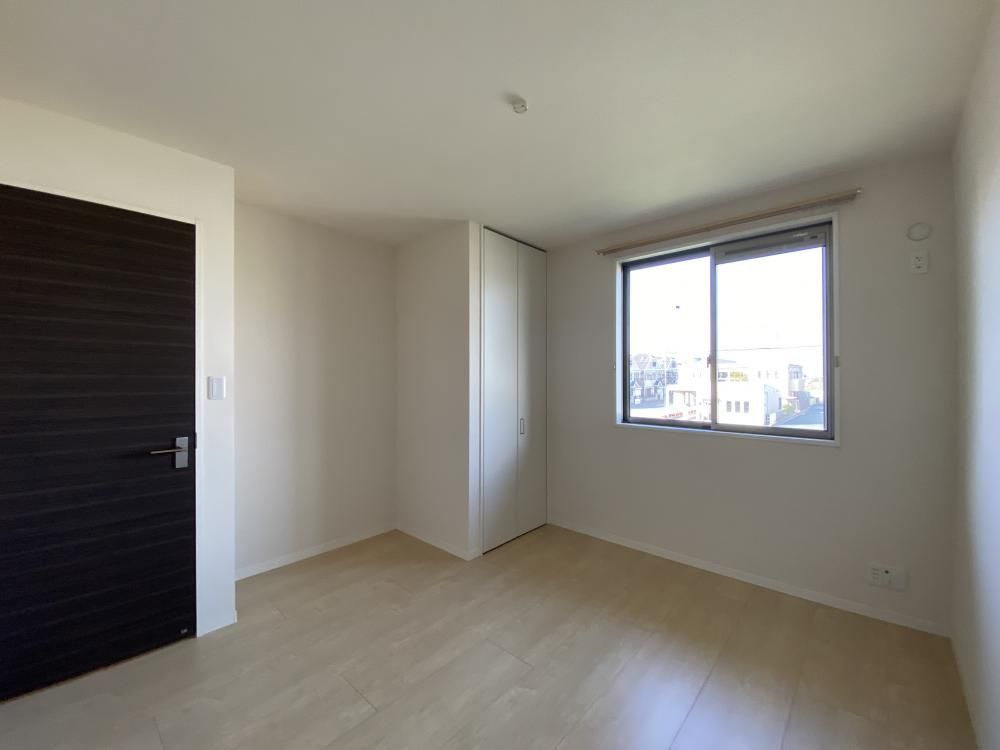 �y���̑������E�X�y�[�X�z�@