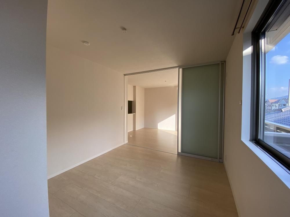 �y�����E���r���O�z�@