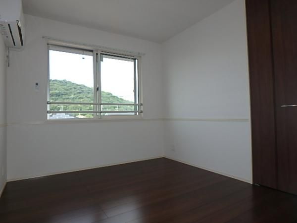 �y���̑������E�X�y�[�X�z�@