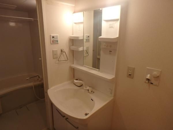 �y���ʏ��z�@