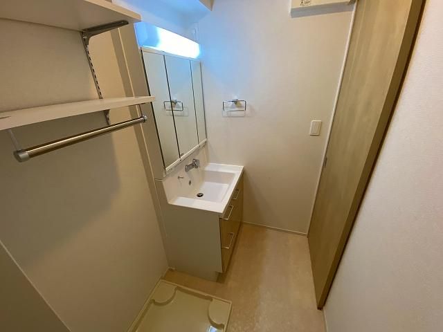 �y���ʏ��z�@