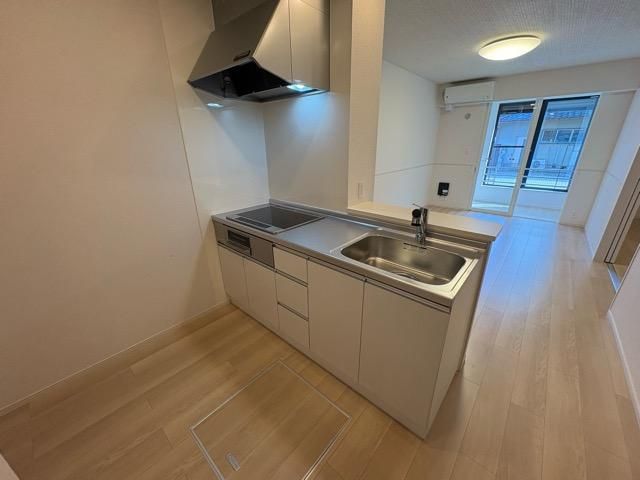 �y�L�b�`���z�@