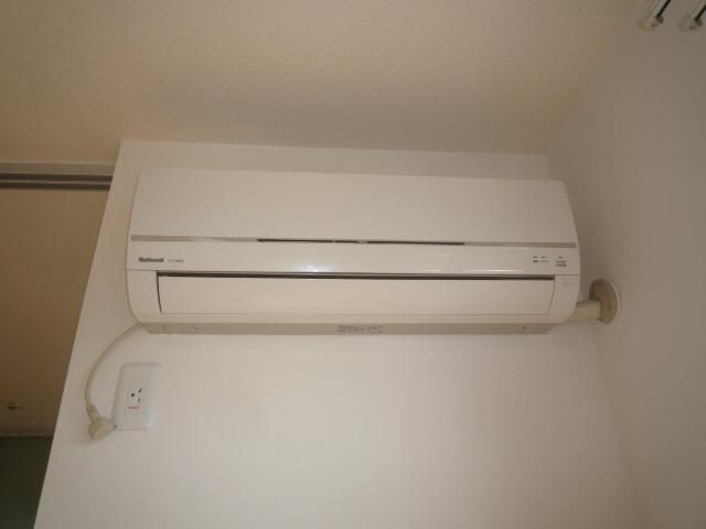 �y���̑��ݔ��z�@