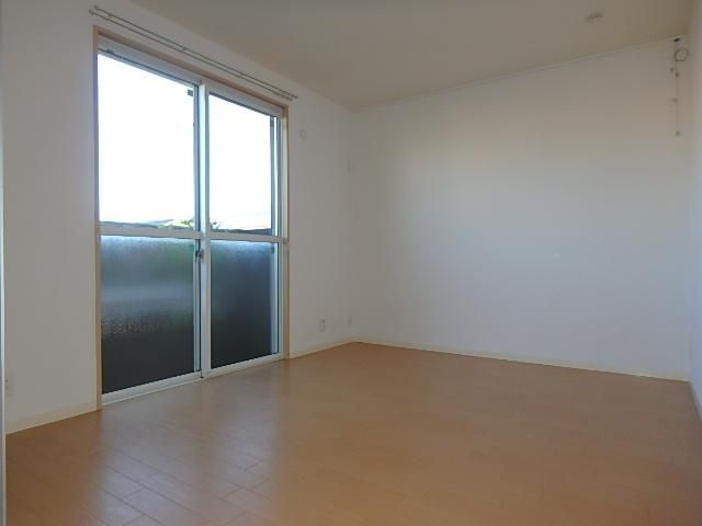 �y�����E���r���O�z�@