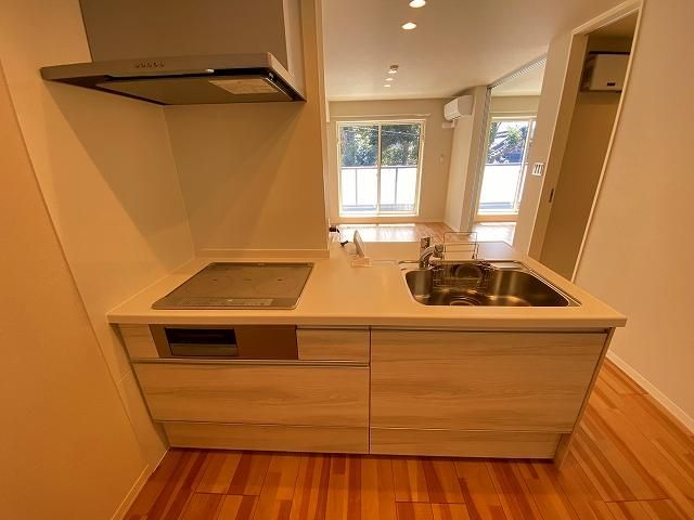 �y�L�b�`���z�@