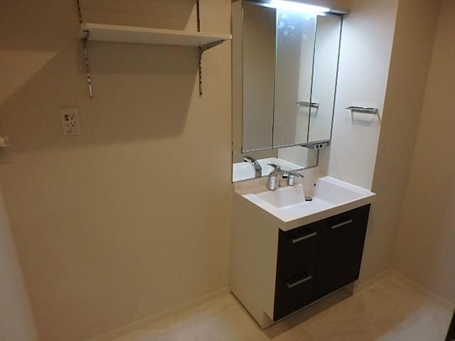 �y���ʏ��z�@