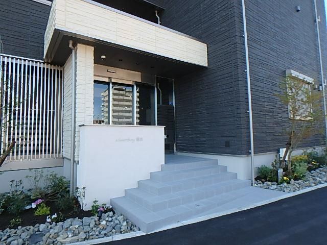 �y�G���g�����X�z�@