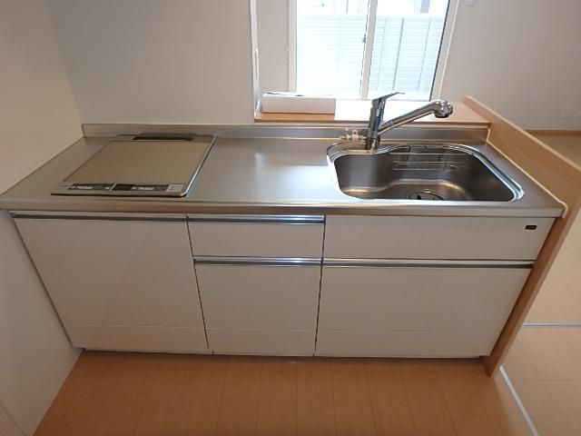 �y�L�b�`���z�@