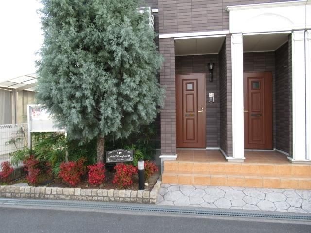 �y�G���g�����X�z�@