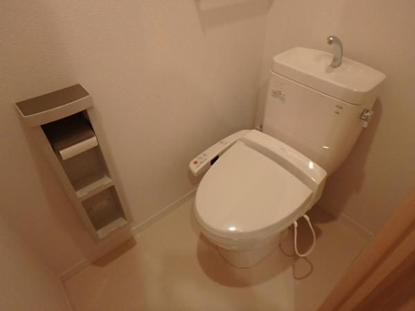 �y�g�C���z�@