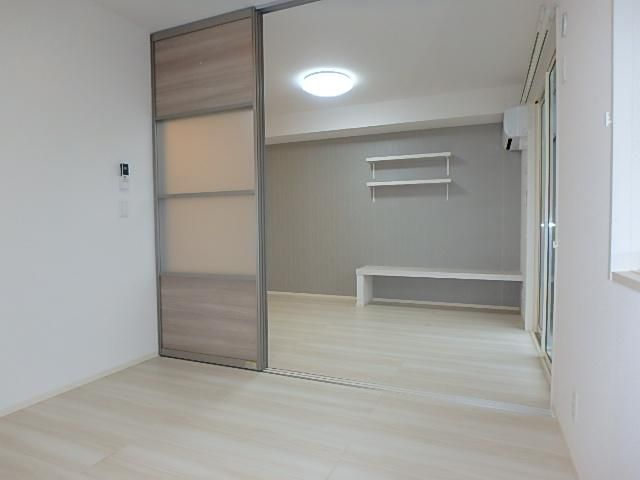 �y���̑������E�X�y�[�X�z�@