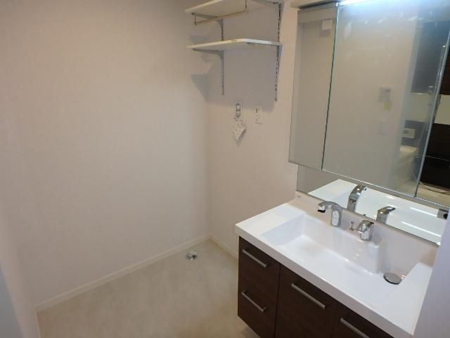 �y���ʏ��z�@