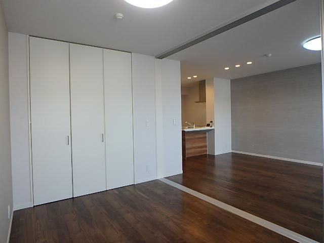 �y�Q���z�@