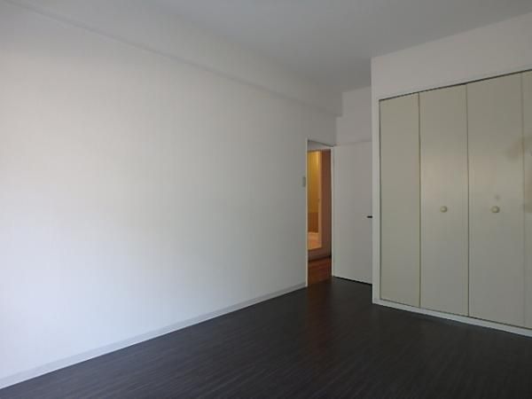 �y�Q���z�@