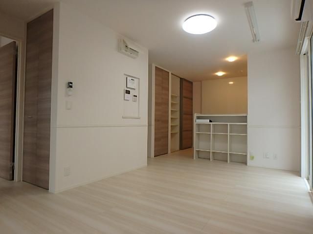 �y���̑������E�X�y�[�X�z�@