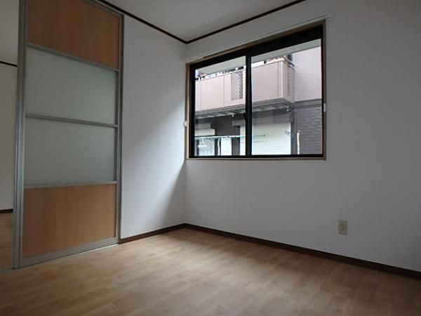 �y�q�������z�@