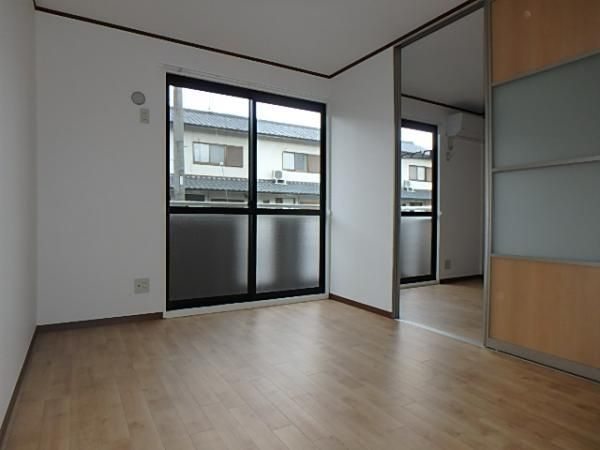 �y�Q���z�@