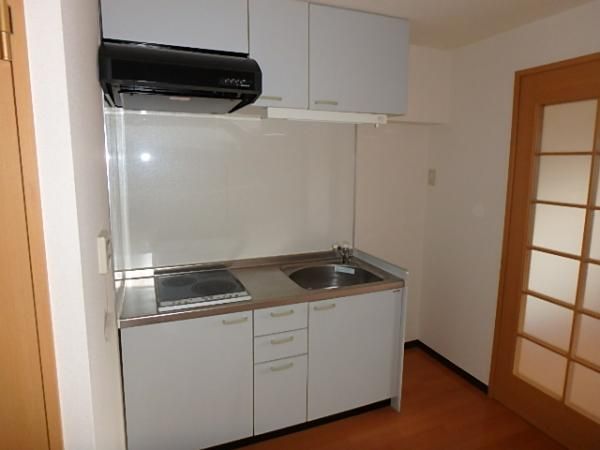 �y�L�b�`���z�@