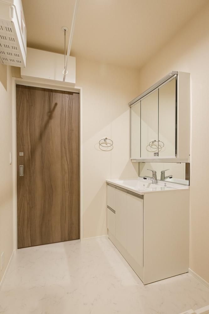 �y���ʏ��z�@