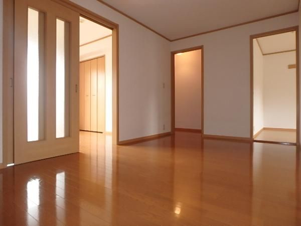 �y���ԁE���r���O�z�@�����邢�������ł���