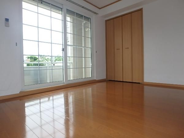 �y�Q���z�@