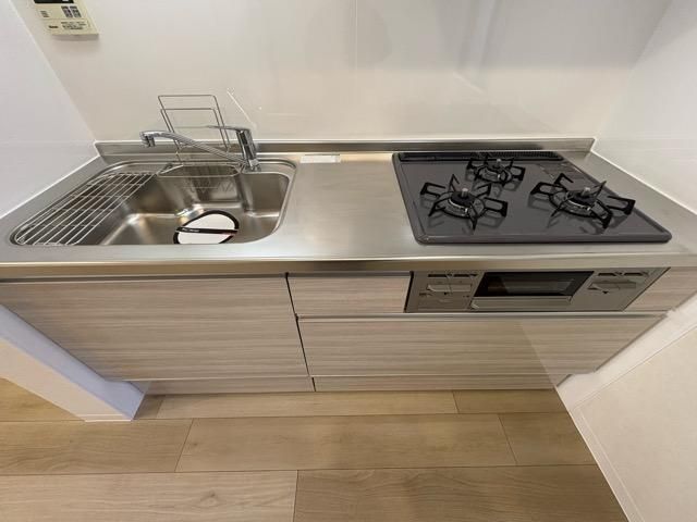 �y�L�b�`���z�@