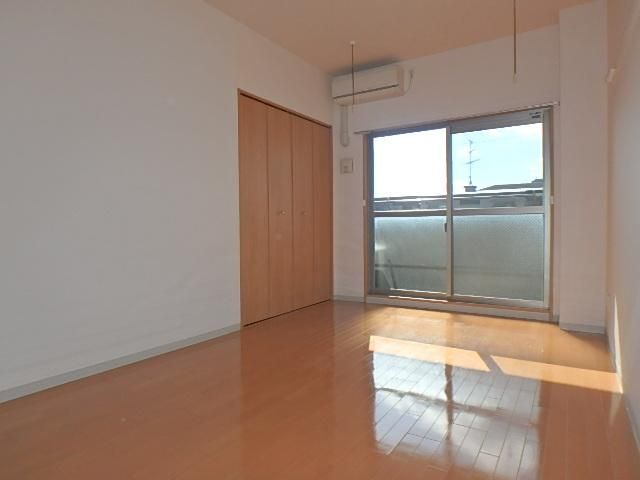 �y���̑������E�X�y�[�X�z�@