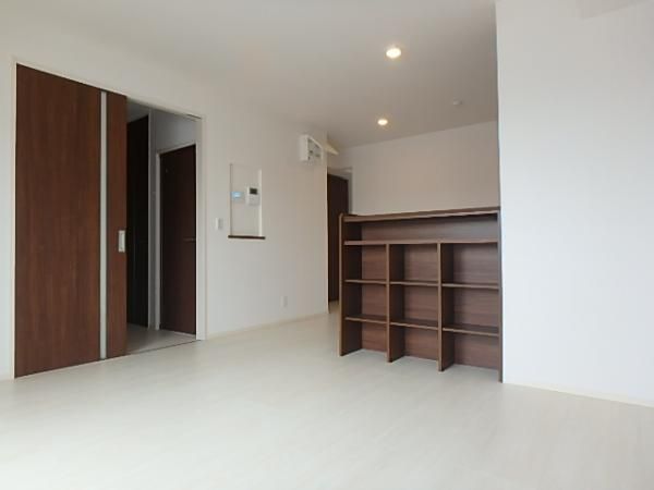 �y���ԁE���r���O�z�@