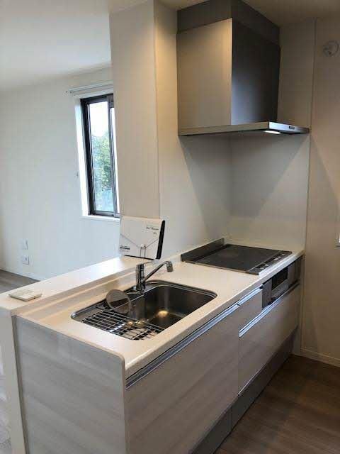 �y�L�b�`���z�@