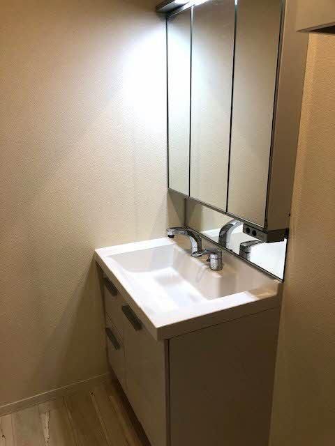 �y���ʏ��z�@