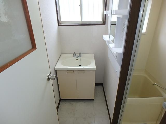 �y���ʏ��z�@