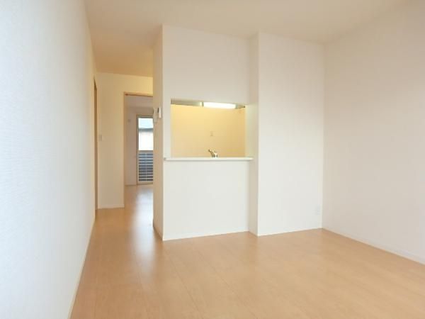 �y���ԁE���r���O�z�@