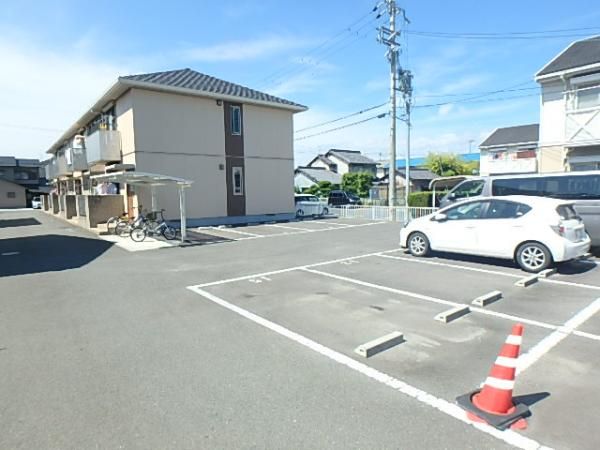 yԏz@