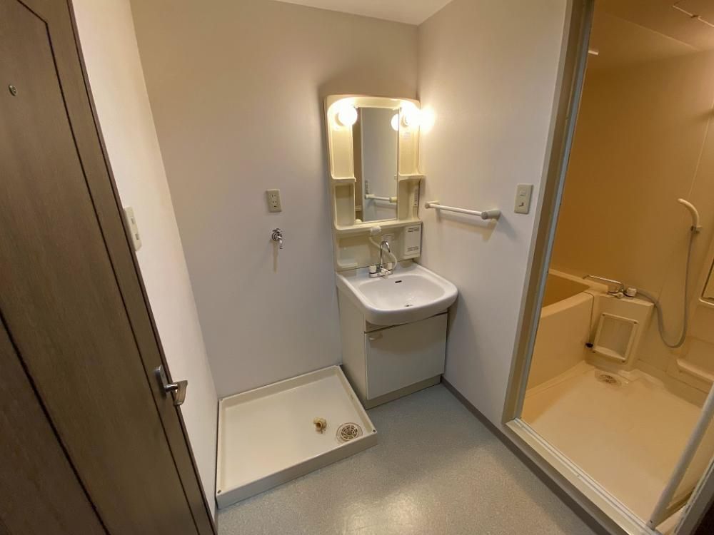 �y���ʏ��z�@